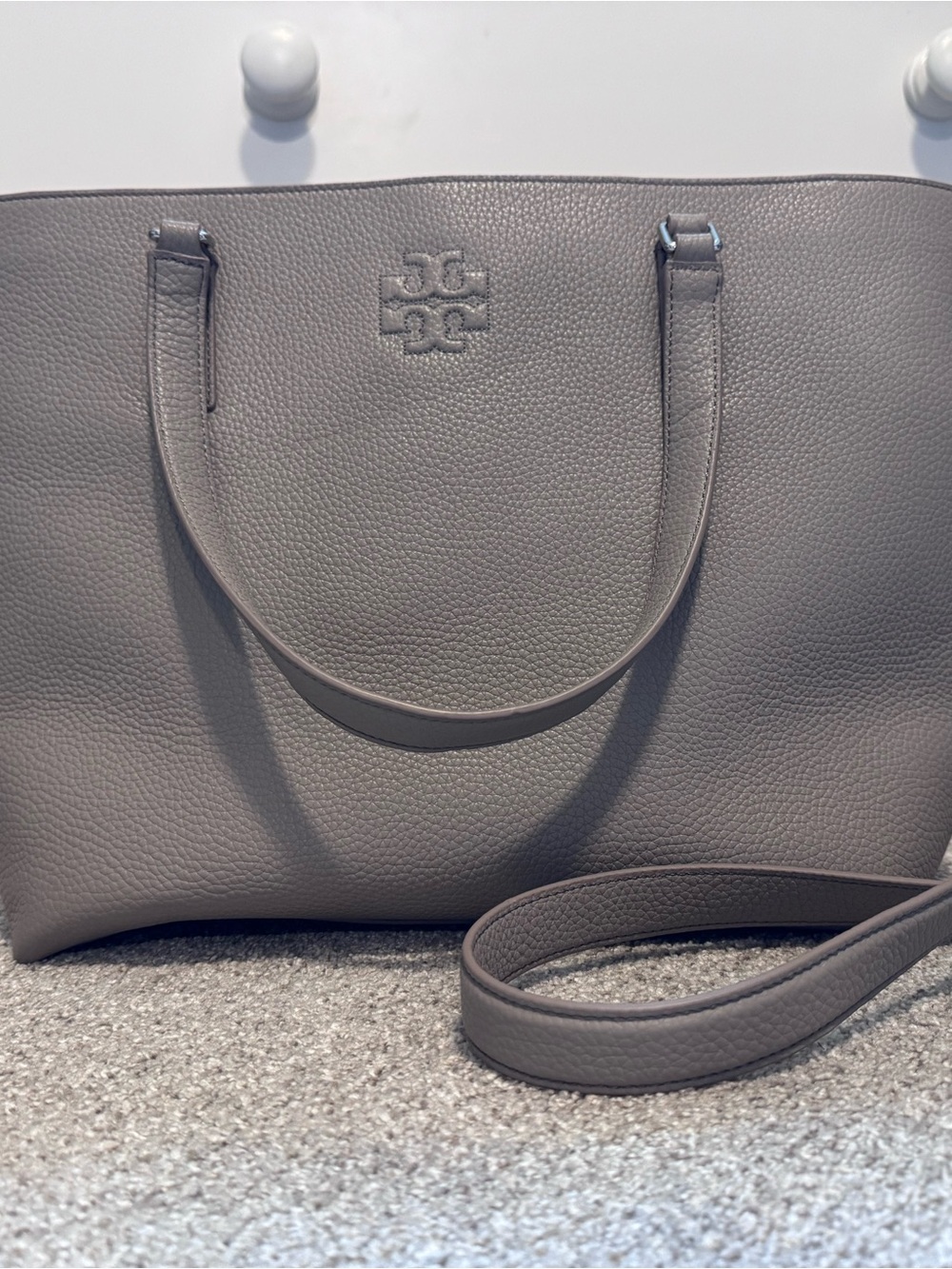 Tory Burch Thea Gray Pebbled Leather Tote - Picture 7 of 10